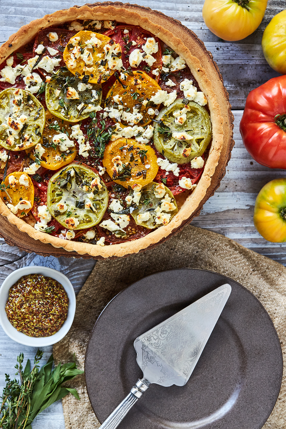 Grain-free French Tomato Tart {Paleo-friendly} - Tasty Yummies