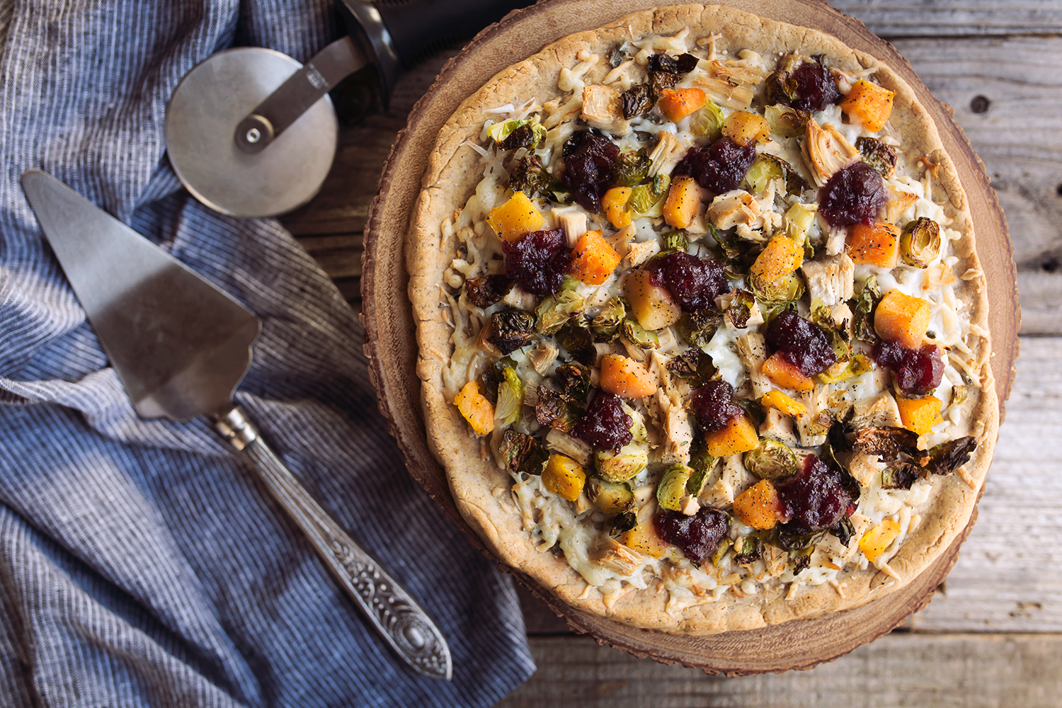 Thanksgiving Leftovers Pizza {with Grain-free Option} - Tasty Yummies